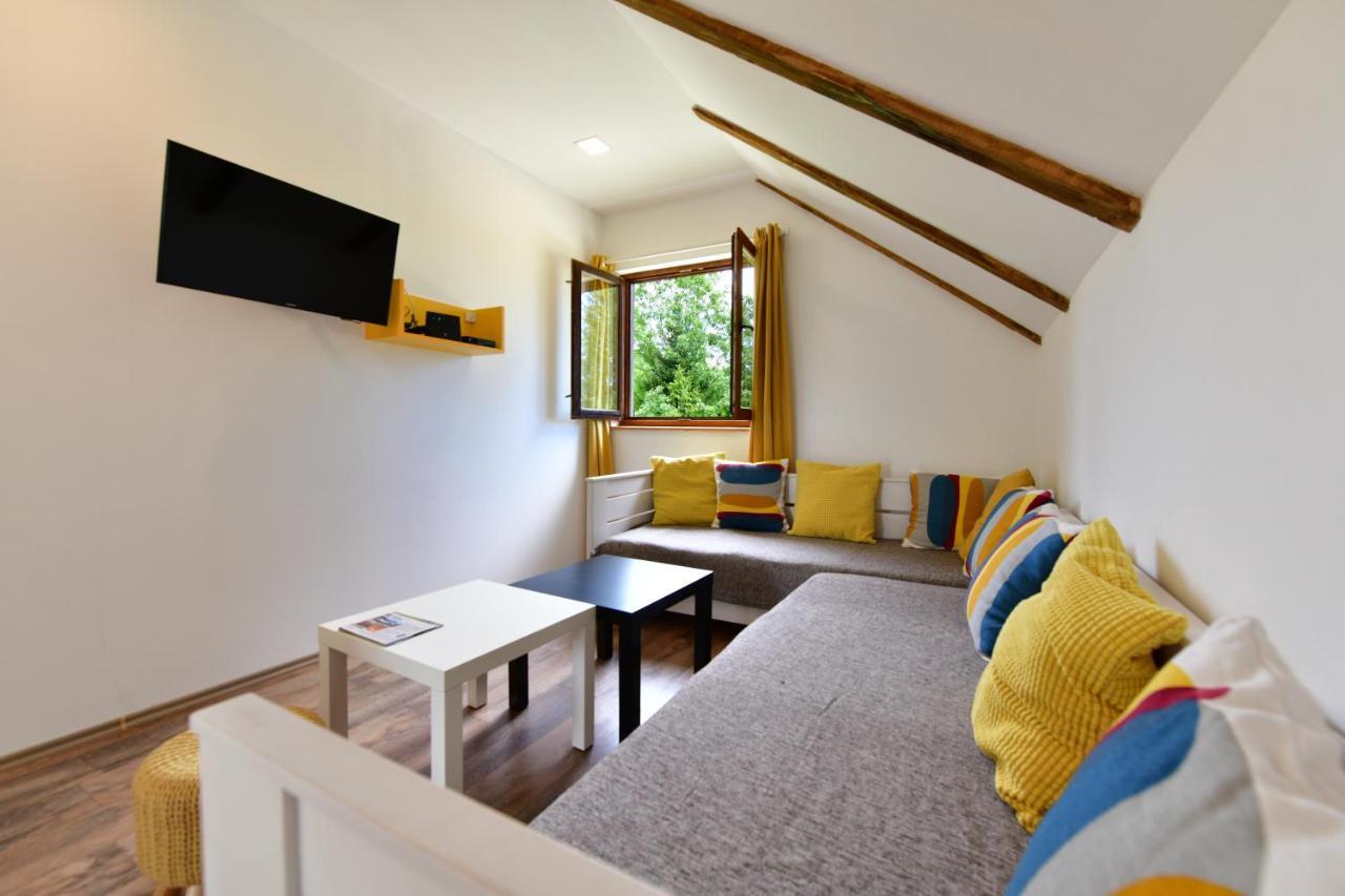 Apartman Doris Rakovica Dış mekan fotoğraf