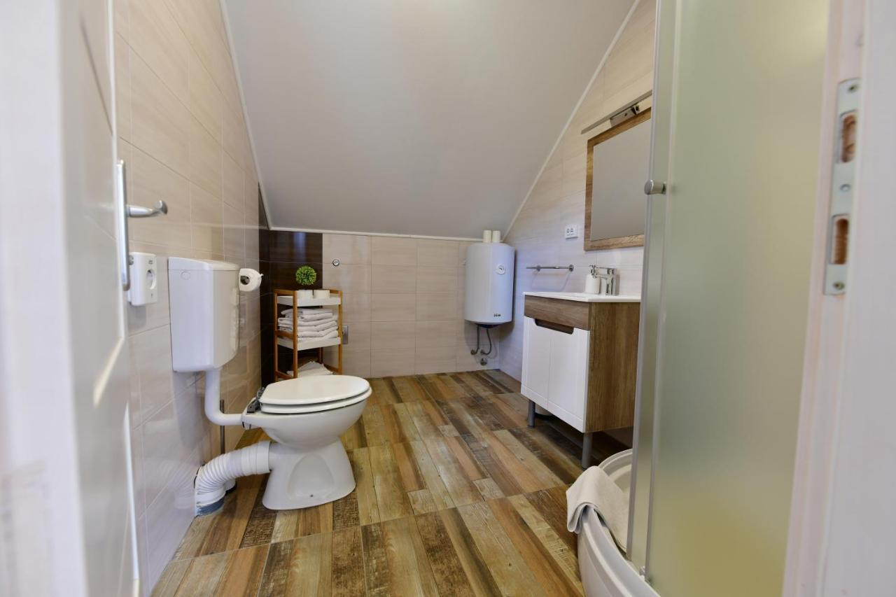Apartman Doris Rakovica Dış mekan fotoğraf